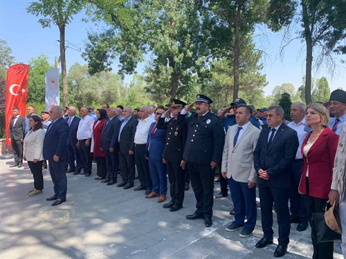Büyük Taarruz' un 101. Yılında, 26-30 Ağustos Zafer Haftası Kutlamaları Yıldırım Kemal Şehitliğinde devam Etti